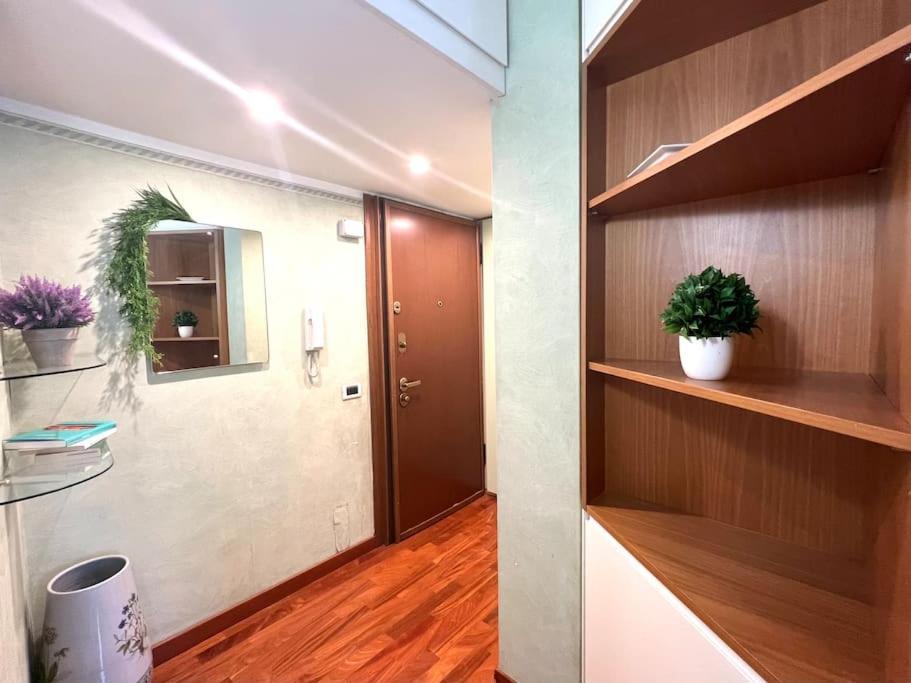Appartamento Duomo- Fiera Mi Kheda House With Self Check In Milano Esterno foto